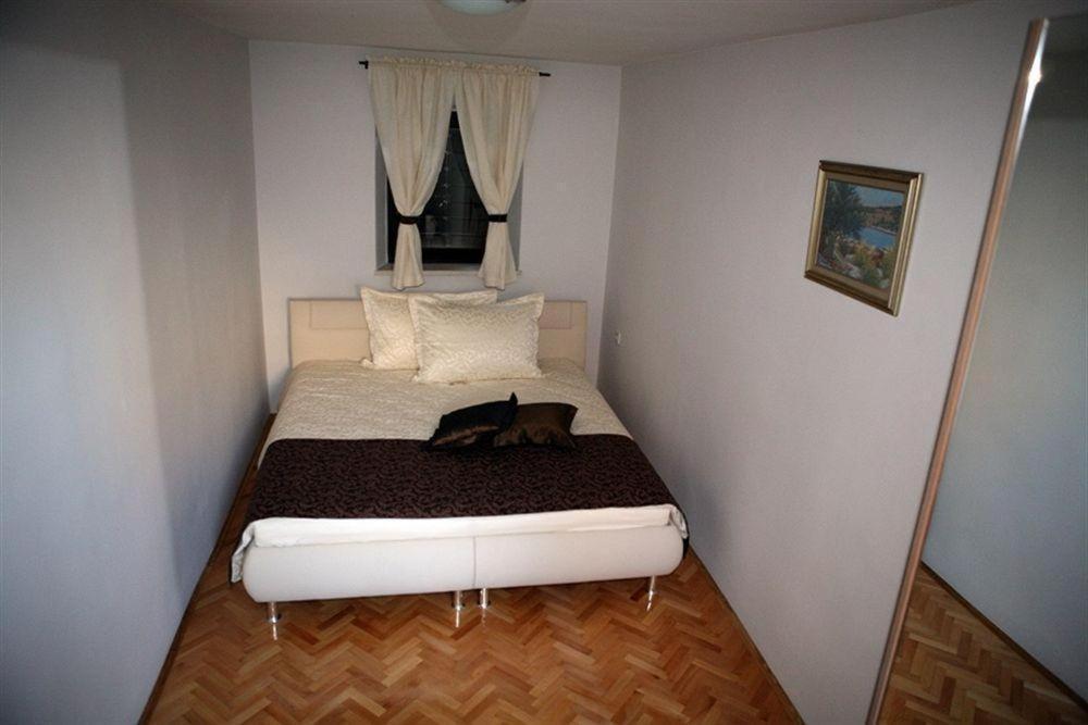 Apartments Filip & Viktoria In The Center Of Trogir Ngoại thất bức ảnh