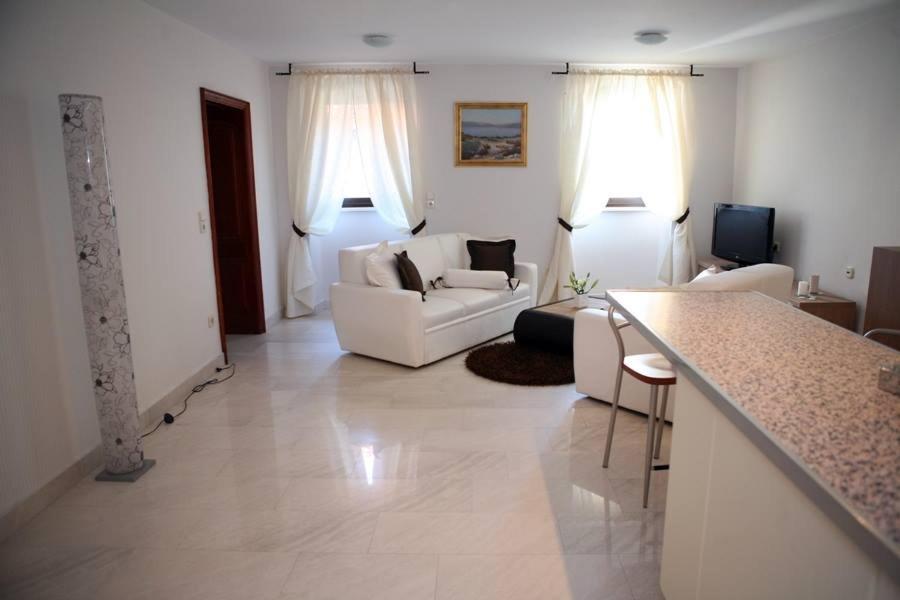 Apartments Filip & Viktoria In The Center Of Trogir Ngoại thất bức ảnh